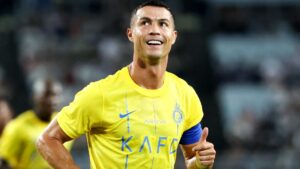 Read more about the article Ronaldo: Huyền Thoại Không Tuổi – Dẫn Dắt Bồ Đào Nha Chinh Phục Euro 2024 với Kỷ Lục Vô Tiền Khoáng Hậu